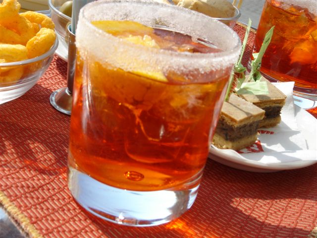 Aperitivo e spuntini dopo lavoro